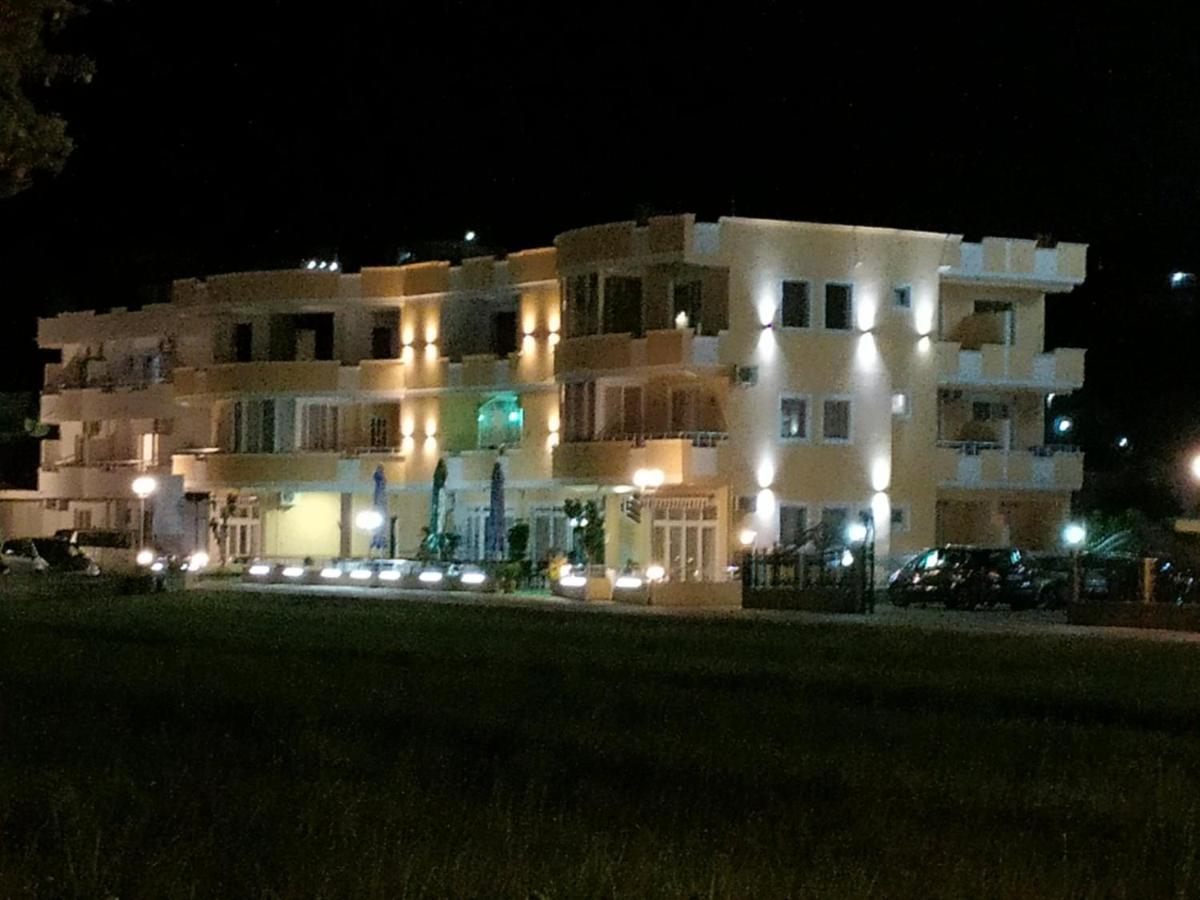 Grandino Rooms & Apartments Ulcinj Exterior foto