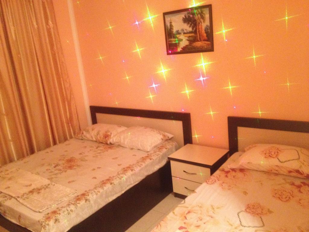 Grandino Rooms & Apartments Ulcinj Quarto foto